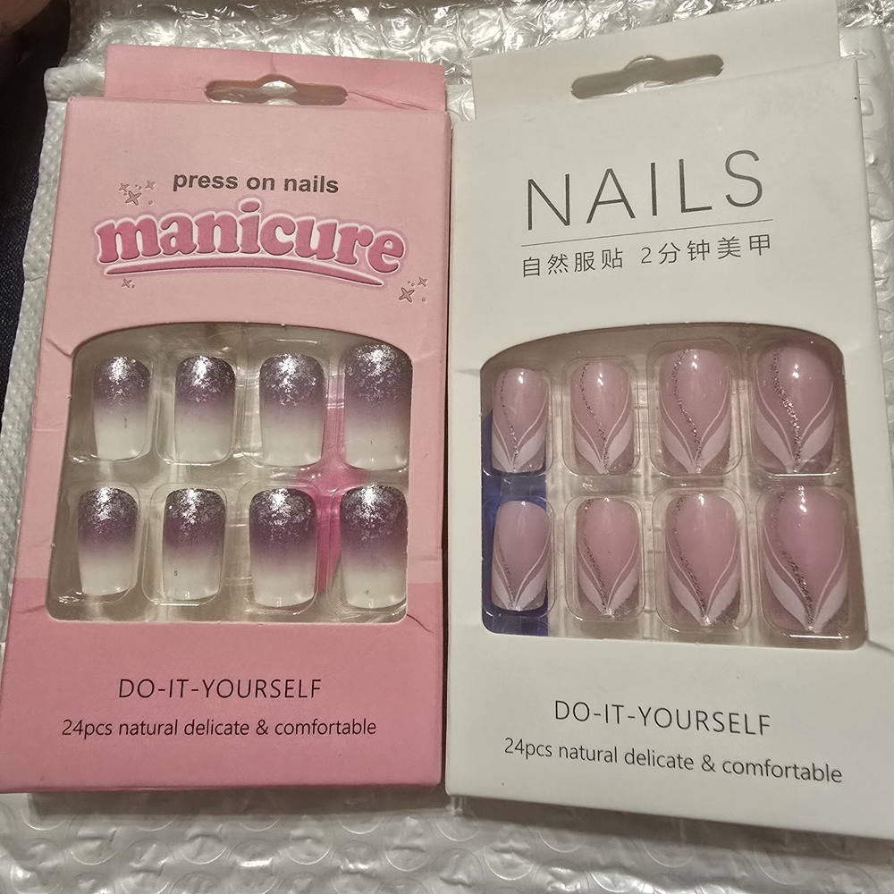 Press-On Manicure Set - Pink & Purple Gradient + Pink Floral Tips